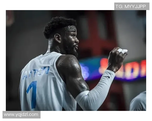 艾顿与班巴的对决谁能在NBA赛场上笑到最后解析两位中锋的实力与潜力